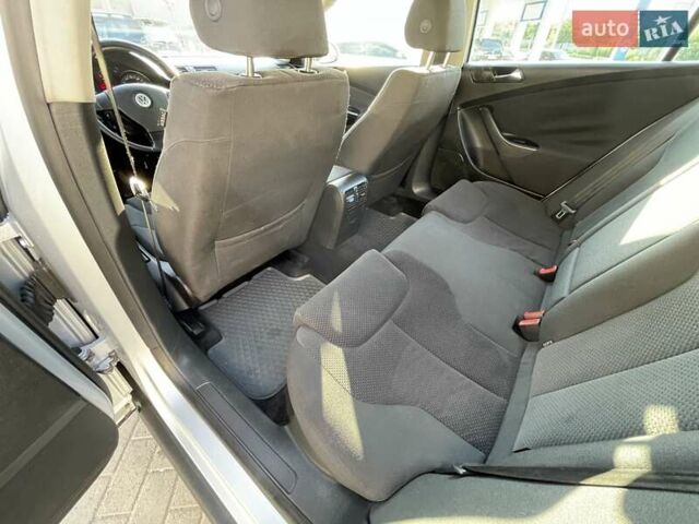 Серый Фольксваген Пассат, объемом двигателя 1.98 л и пробегом 160 тыс. км за 6900 $, фото 39 на Automoto.ua