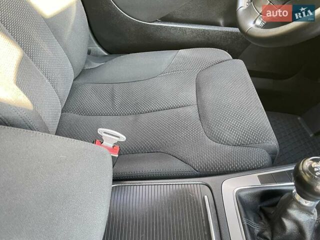 Серый Фольксваген Пассат, объемом двигателя 1.98 л и пробегом 160 тыс. км за 6500 $, фото 23 на Automoto.ua