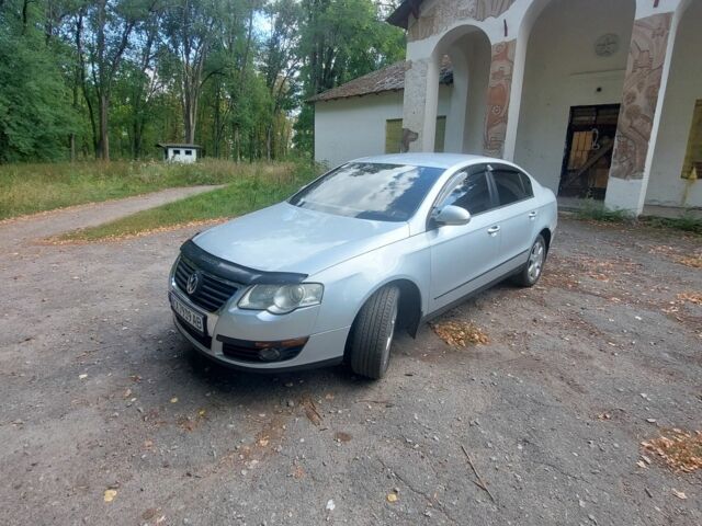 Сірий Фольксваген Пассат, об'ємом двигуна 2 л та пробігом 311 тис. км за 6000 $, фото 2 на Automoto.ua