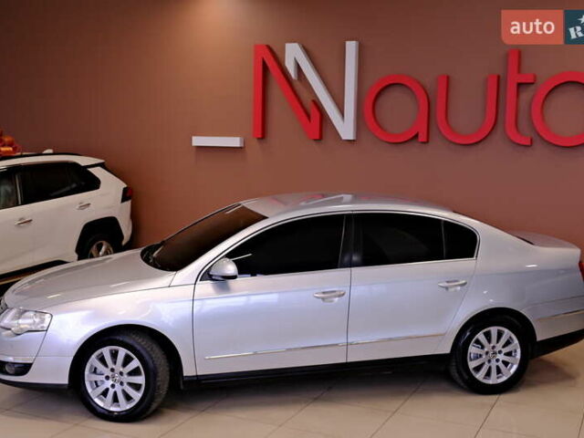 Серый Фольксваген Пассат, объемом двигателя 2 л и пробегом 227 тыс. км за 6900 $, фото 11 на Automoto.ua