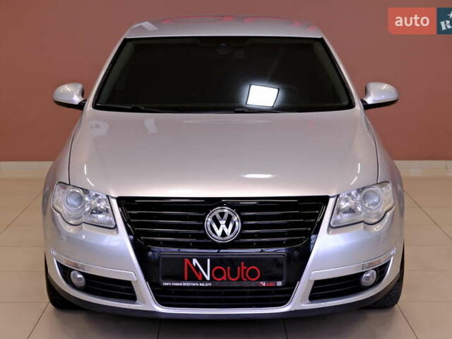 Серый Фольксваген Пассат, объемом двигателя 2 л и пробегом 227 тыс. км за 6900 $, фото 1 на Automoto.ua