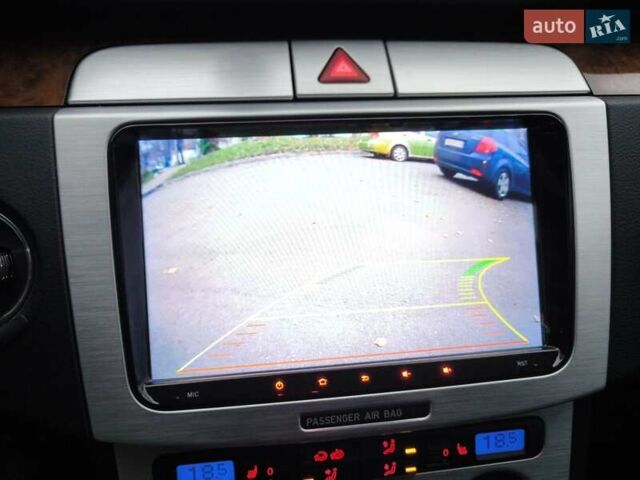 Серый Фольксваген Пассат, объемом двигателя 2 л и пробегом 42 тыс. км за 10000 $, фото 17 на Automoto.ua