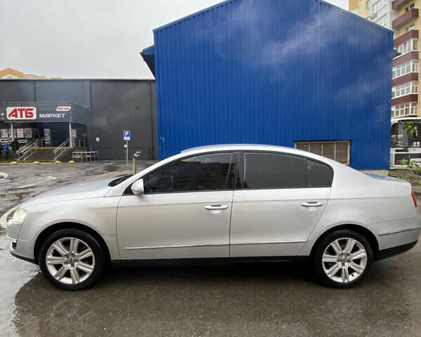 Серый Фольксваген Пассат, объемом двигателя 1.97 л и пробегом 316 тыс. км за 6800 $, фото 2 на Automoto.ua