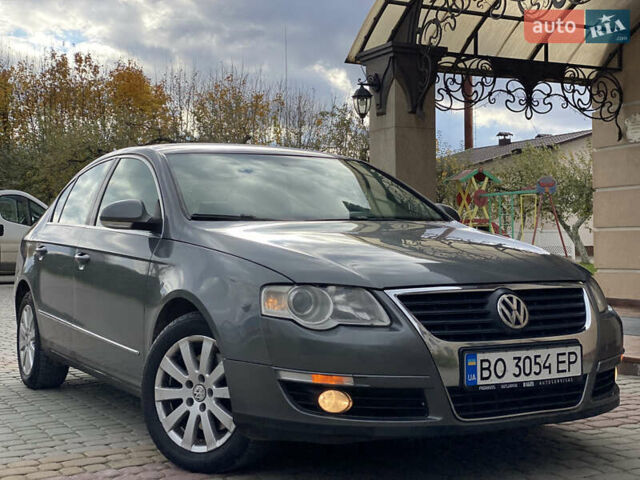 Серый Фольксваген Пассат, объемом двигателя 2 л и пробегом 344 тыс. км за 4999 $, фото 12 на Automoto.ua