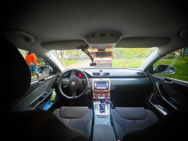 Серый Фольксваген Пассат, объемом двигателя 2 л и пробегом 226 тыс. км за 6300 $, фото 4 на Automoto.ua