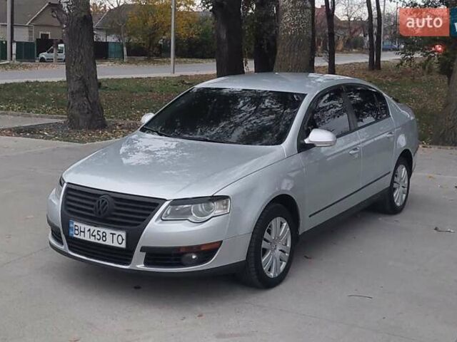 Сірий Фольксваген Пассат, об'ємом двигуна 2 л та пробігом 266 тис. км за 4999 $, фото 1 на Automoto.ua