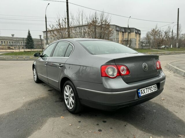 Серый Фольксваген Пассат, объемом двигателя 2 л и пробегом 210 тыс. км за 6999 $, фото 4 на Automoto.ua