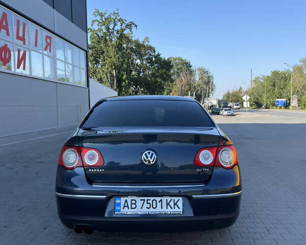 Серый Фольксваген Пассат, объемом двигателя 2 л и пробегом 330 тыс. км за 7400 $, фото 9 на Automoto.ua