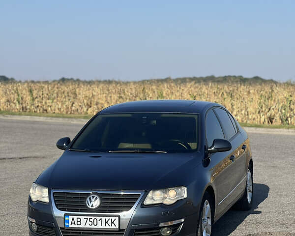 Серый Фольксваген Пассат, объемом двигателя 2 л и пробегом 330 тыс. км за 7400 $, фото 16 на Automoto.ua