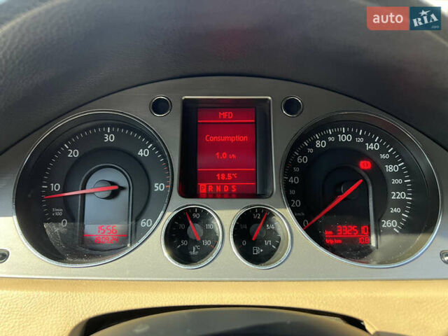 Серый Фольксваген Пассат, объемом двигателя 2 л и пробегом 330 тыс. км за 7400 $, фото 21 на Automoto.ua