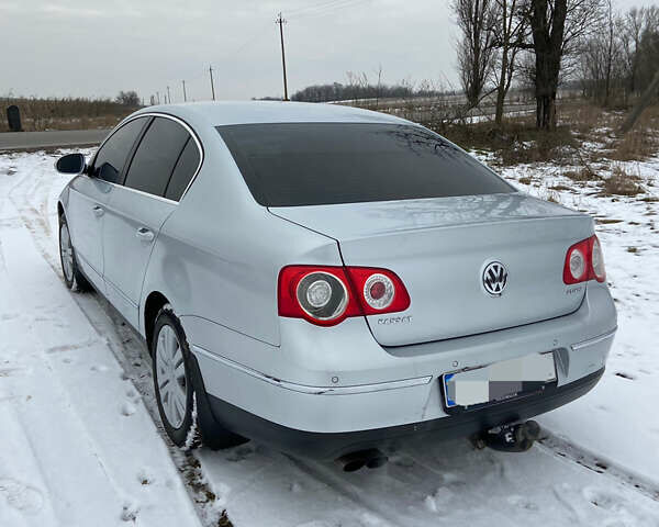 Сірий Фольксваген Пассат, об'ємом двигуна 2 л та пробігом 240 тис. км за 7200 $, фото 3 на Automoto.ua