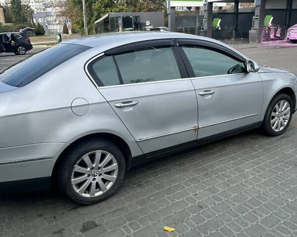 Серый Фольксваген Пассат, объемом двигателя 1.98 л и пробегом 264 тыс. км за 6100 $, фото 8 на Automoto.ua