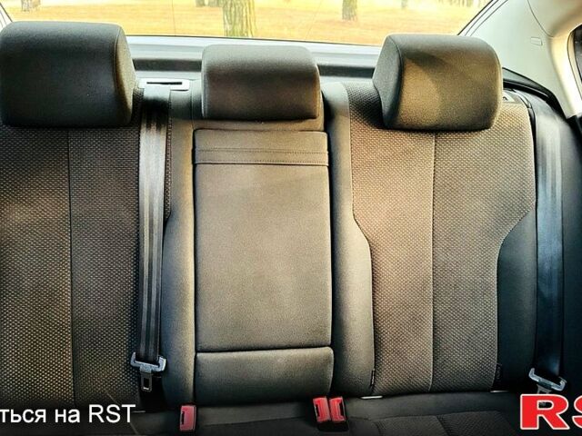 Сірий Фольксваген Пассат, об'ємом двигуна 2 л та пробігом 295 тис. км за 6800 $, фото 13 на Automoto.ua