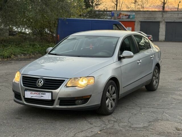 Сірий Фольксваген Пассат, об'ємом двигуна 0 л та пробігом 290 тис. км за 3250 $, фото 6 на Automoto.ua