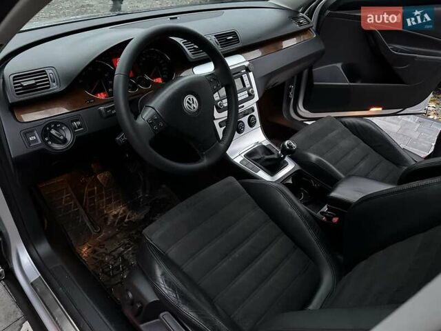 Сірий Фольксваген Пассат, об'ємом двигуна 1.98 л та пробігом 219 тис. км за 7500 $, фото 9 на Automoto.ua