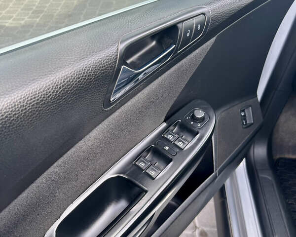 Серый Фольксваген Пассат, объемом двигателя 1.98 л и пробегом 264 тыс. км за 6100 $, фото 13 на Automoto.ua