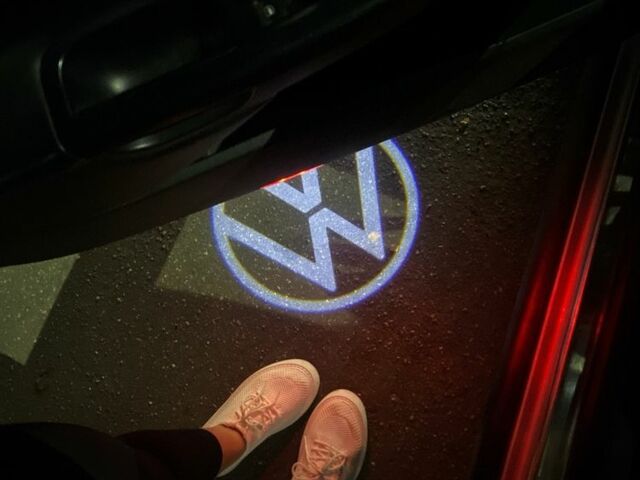 Серый Фольксваген Пассат, объемом двигателя 2 л и пробегом 280 тыс. км за 5000 $, фото 4 на Automoto.ua