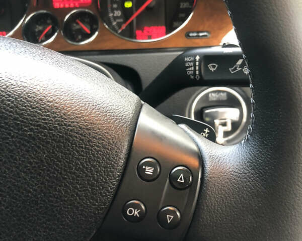 Серый Фольксваген Пассат, объемом двигателя 1.97 л и пробегом 322 тыс. км за 7500 $, фото 20 на Automoto.ua