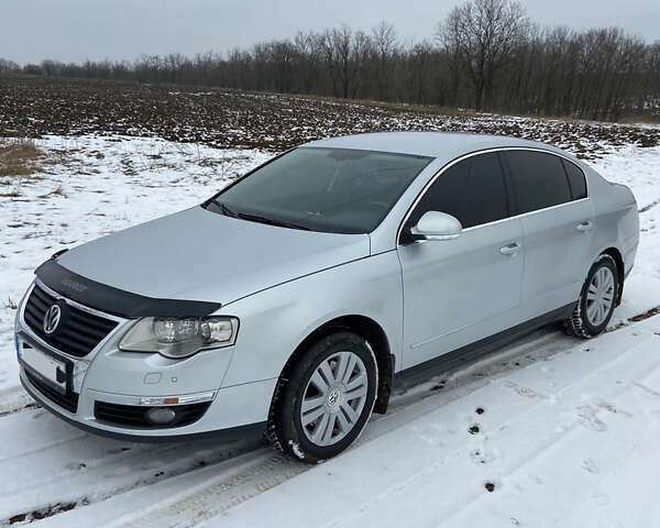 Сірий Фольксваген Пассат, об'ємом двигуна 2 л та пробігом 240 тис. км за 7200 $, фото 2 на Automoto.ua