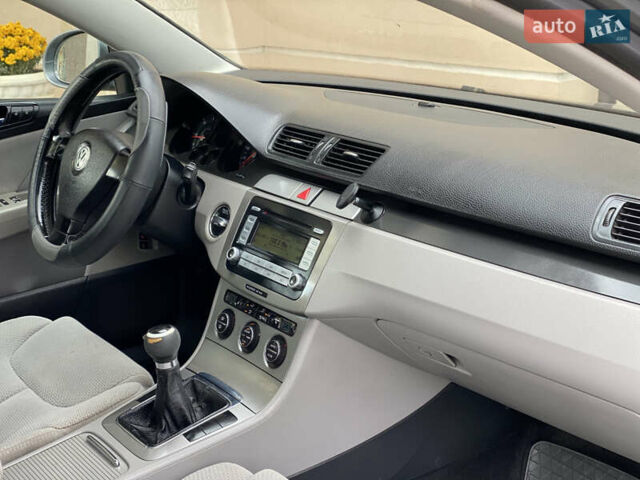 Серый Фольксваген Пассат, объемом двигателя 2 л и пробегом 344 тыс. км за 4999 $, фото 52 на Automoto.ua