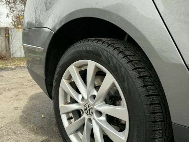 Серый Фольксваген Пассат, объемом двигателя 2 л и пробегом 210 тыс. км за 6999 $, фото 5 на Automoto.ua