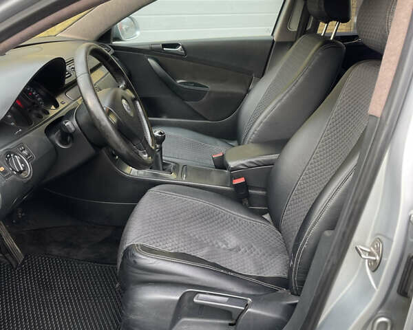 Серый Фольксваген Пассат, объемом двигателя 1.98 л и пробегом 320 тыс. км за 4900 $, фото 5 на Automoto.ua