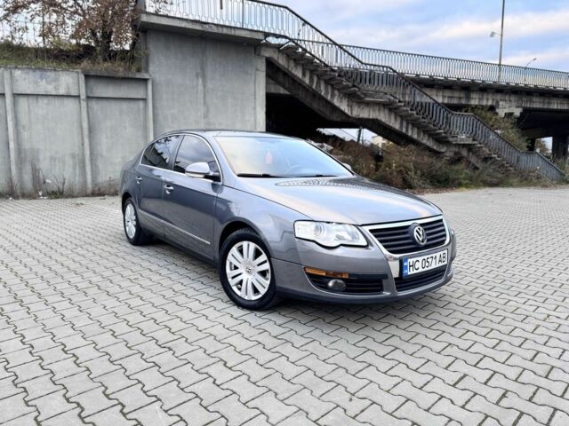 Серый Фольксваген Пассат, объемом двигателя 2 л и пробегом 344 тыс. км за 4999 $, фото 5 на Automoto.ua