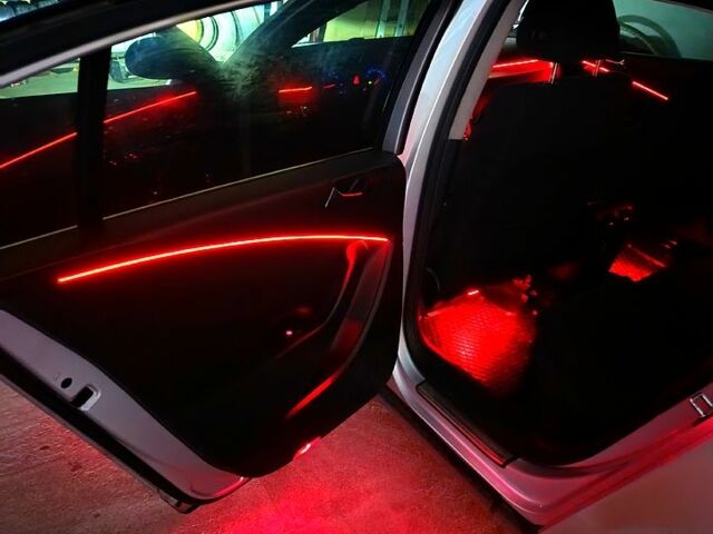 Серый Фольксваген Пассат, объемом двигателя 2 л и пробегом 309 тыс. км за 8500 $, фото 5 на Automoto.ua