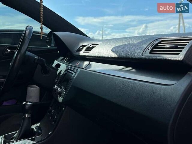 Сірий Фольксваген Пассат, об'ємом двигуна 2 л та пробігом 355 тис. км за 6990 $, фото 14 на Automoto.ua