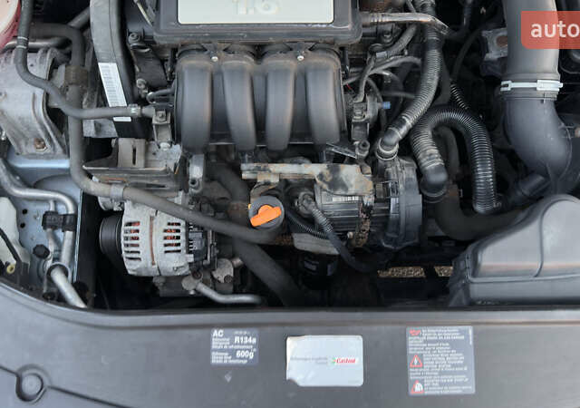 Серый Фольксваген Пассат, объемом двигателя 1.6 л и пробегом 190 тыс. км за 6450 $, фото 43 на Automoto.ua