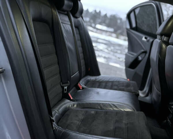 Серый Фольксваген Пассат, объемом двигателя 2 л и пробегом 287 тыс. км за 7600 $, фото 33 на Automoto.ua