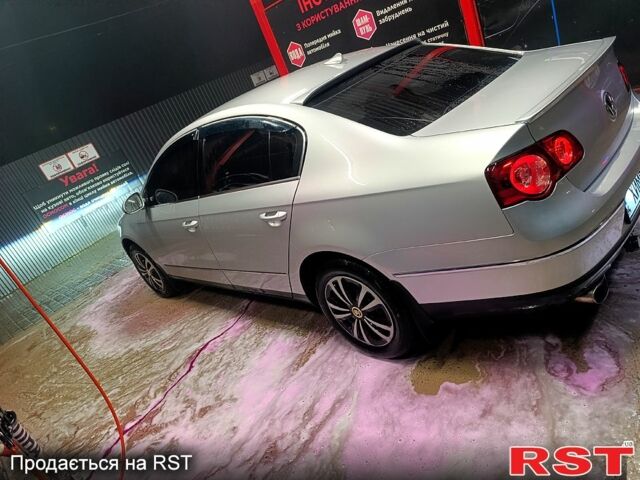 Серый Фольксваген Пассат, объемом двигателя 2 л и пробегом 309 тыс. км за 8500 $, фото 8 на Automoto.ua