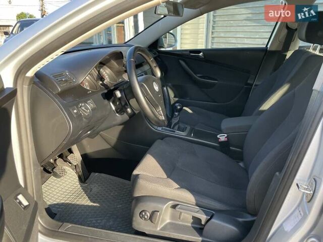 Серый Фольксваген Пассат, объемом двигателя 1.98 л и пробегом 160 тыс. км за 6900 $, фото 30 на Automoto.ua