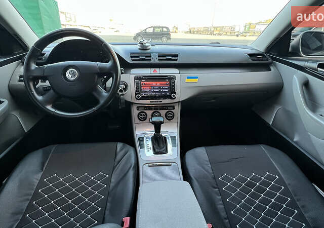 Серый Фольксваген Пассат, объемом двигателя 2 л и пробегом 246 тыс. км за 7000 $, фото 8 на Automoto.ua