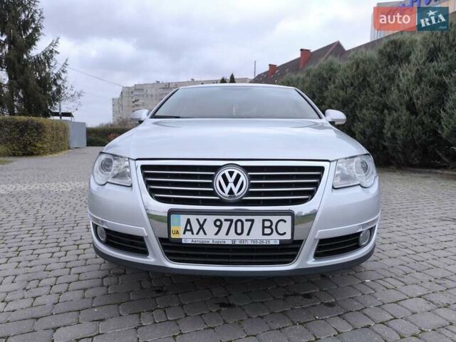 Серый Фольксваген Пассат, объемом двигателя 2 л и пробегом 42 тыс. км за 10000 $, фото 11 на Automoto.ua