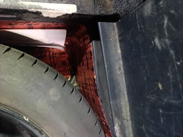 Серый Фольксваген Пассат, объемом двигателя 2 л и пробегом 300 тыс. км за 8500 $, фото 7 на Automoto.ua