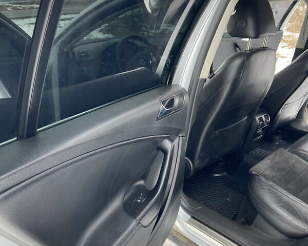 Сірий Фольксваген Пассат, об'ємом двигуна 2 л та пробігом 240 тис. км за 7200 $, фото 13 на Automoto.ua