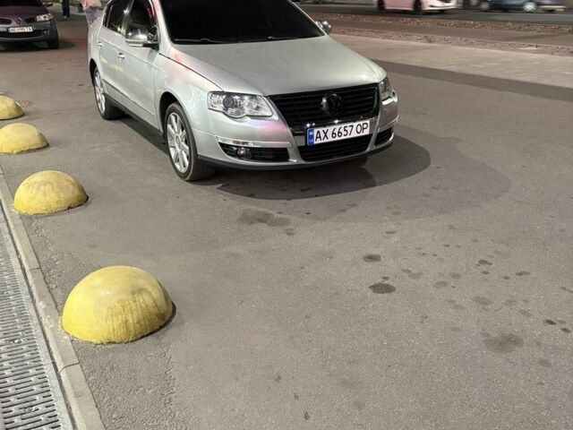 Серый Фольксваген Пассат, объемом двигателя 2 л и пробегом 287 тыс. км за 6000 $, фото 1 на Automoto.ua