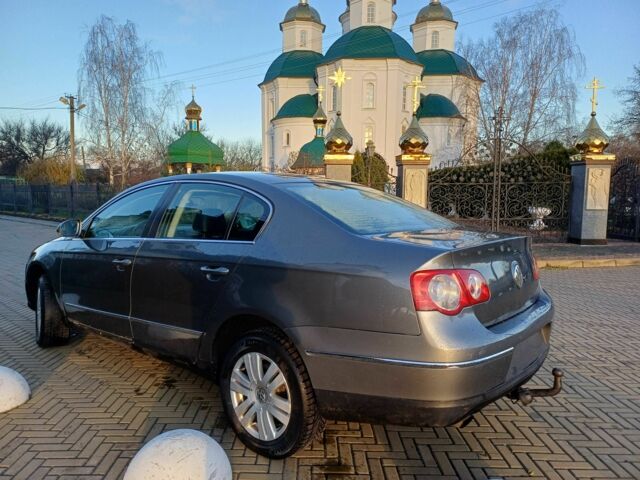 Серый Фольксваген Пассат, объемом двигателя 2 л и пробегом 222 тыс. км за 4300 $, фото 3 на Automoto.ua