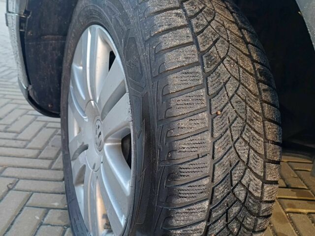 Серый Фольксваген Пассат, объемом двигателя 2 л и пробегом 222 тыс. км за 4300 $, фото 12 на Automoto.ua