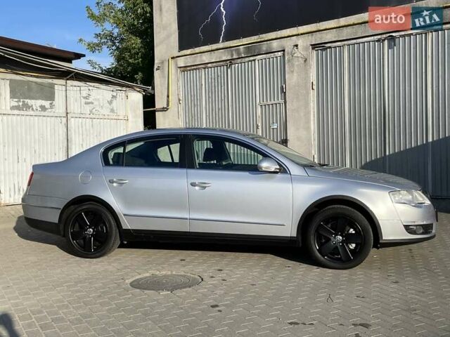 Серый Фольксваген Пассат, объемом двигателя 1.98 л и пробегом 160 тыс. км за 6900 $, фото 13 на Automoto.ua