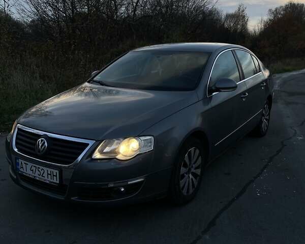 Сірий Фольксваген Пассат, об'ємом двигуна 1.97 л та пробігом 320 тис. км за 5800 $, фото 1 на Automoto.ua