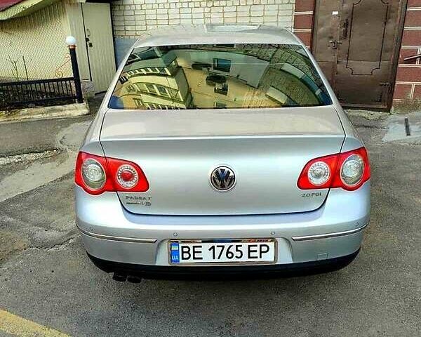 Серый Фольксваген Пассат, объемом двигателя 2 л и пробегом 270 тыс. км за 6100 $, фото 5 на Automoto.ua