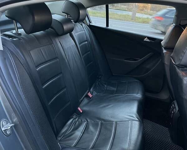 Сірий Фольксваген Пассат, об'ємом двигуна 1.97 л та пробігом 320 тис. км за 5800 $, фото 9 на Automoto.ua