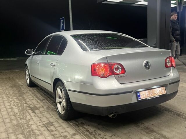 Серый Фольксваген Пассат, объемом двигателя 0 л и пробегом 244 тыс. км за 5850 $, фото 2 на Automoto.ua