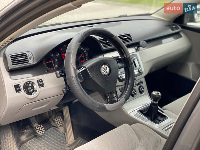 Серый Фольксваген Пассат, объемом двигателя 2 л и пробегом 344 тыс. км за 4999 $, фото 41 на Automoto.ua
