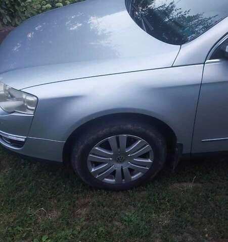Фольксваген Пассат 2007 в Сумах на Automoto.ua Серый Фольксваген Пассат, объемом двигателя 2 л и пробегом 285 тыс. км за 7300 $, фото 7 на Automoto.ua