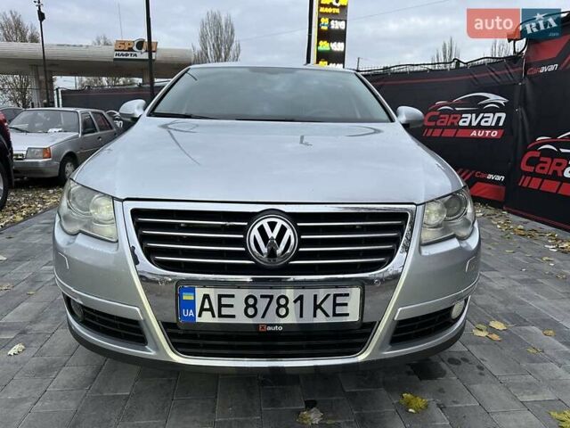 Сірий Фольксваген Пассат, об'ємом двигуна 1.98 л та пробігом 219 тис. км за 7500 $, фото 7 на Automoto.ua