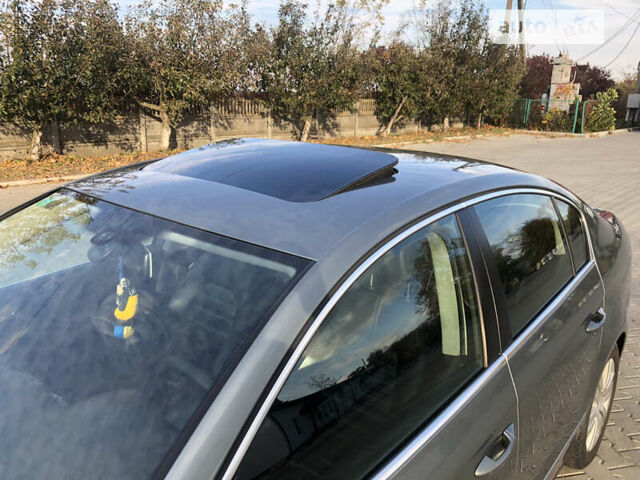 Серый Фольксваген Пассат, объемом двигателя 1.97 л и пробегом 322 тыс. км за 7500 $, фото 12 на Automoto.ua