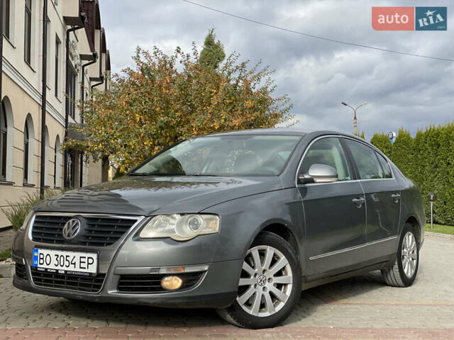 Серый Фольксваген Пассат, объемом двигателя 2 л и пробегом 344 тыс. км за 4999 $, фото 1 на Automoto.ua